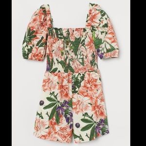 Hm puff sleeve romper